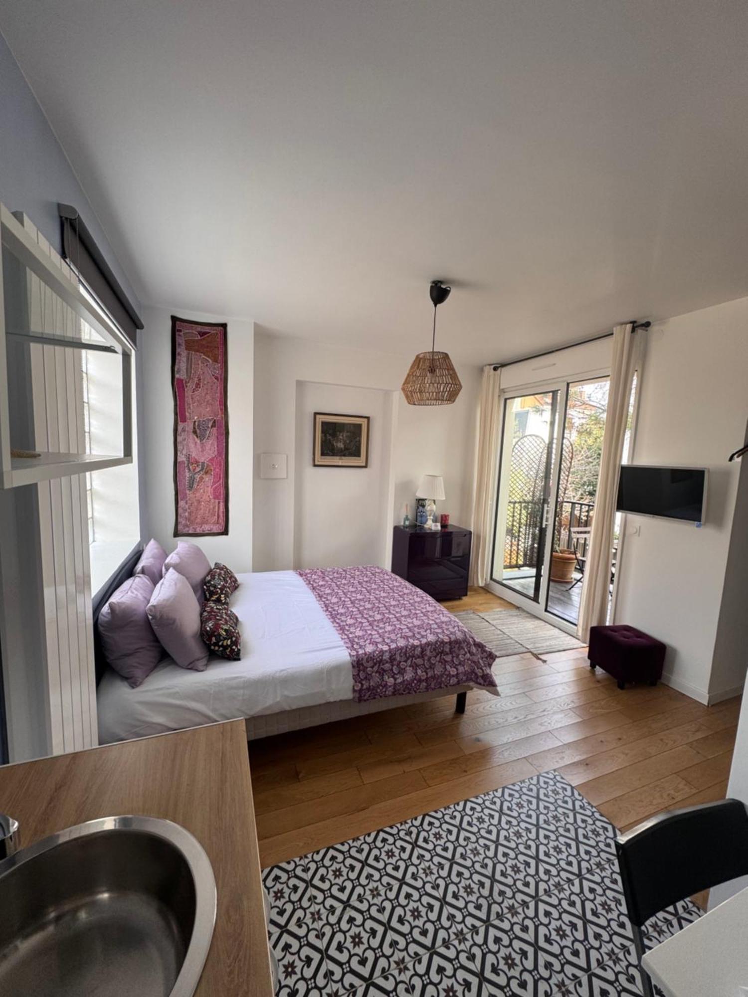 Green&Purple Studio 24-24 Access Bois-Colombes Exterior foto